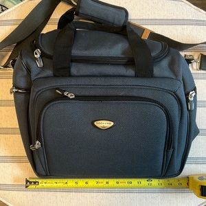 Docker’s carry on duffle